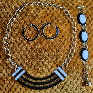 Vintage Monet Black and Cream Necklace and matching earrings and bracelet